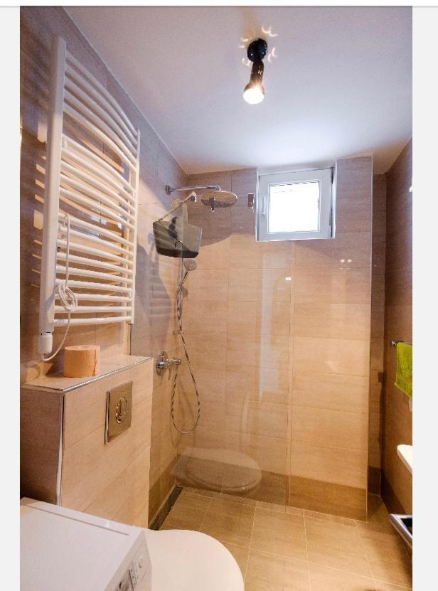 Apartamento Svetogorska Tri Belgrado Exterior foto