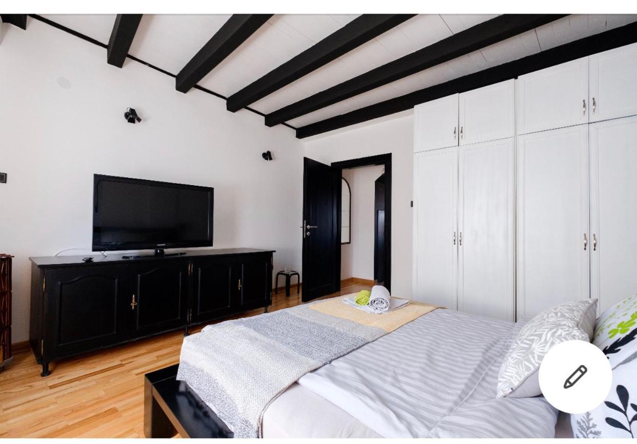 Apartamento Svetogorska Tri Belgrado Exterior foto